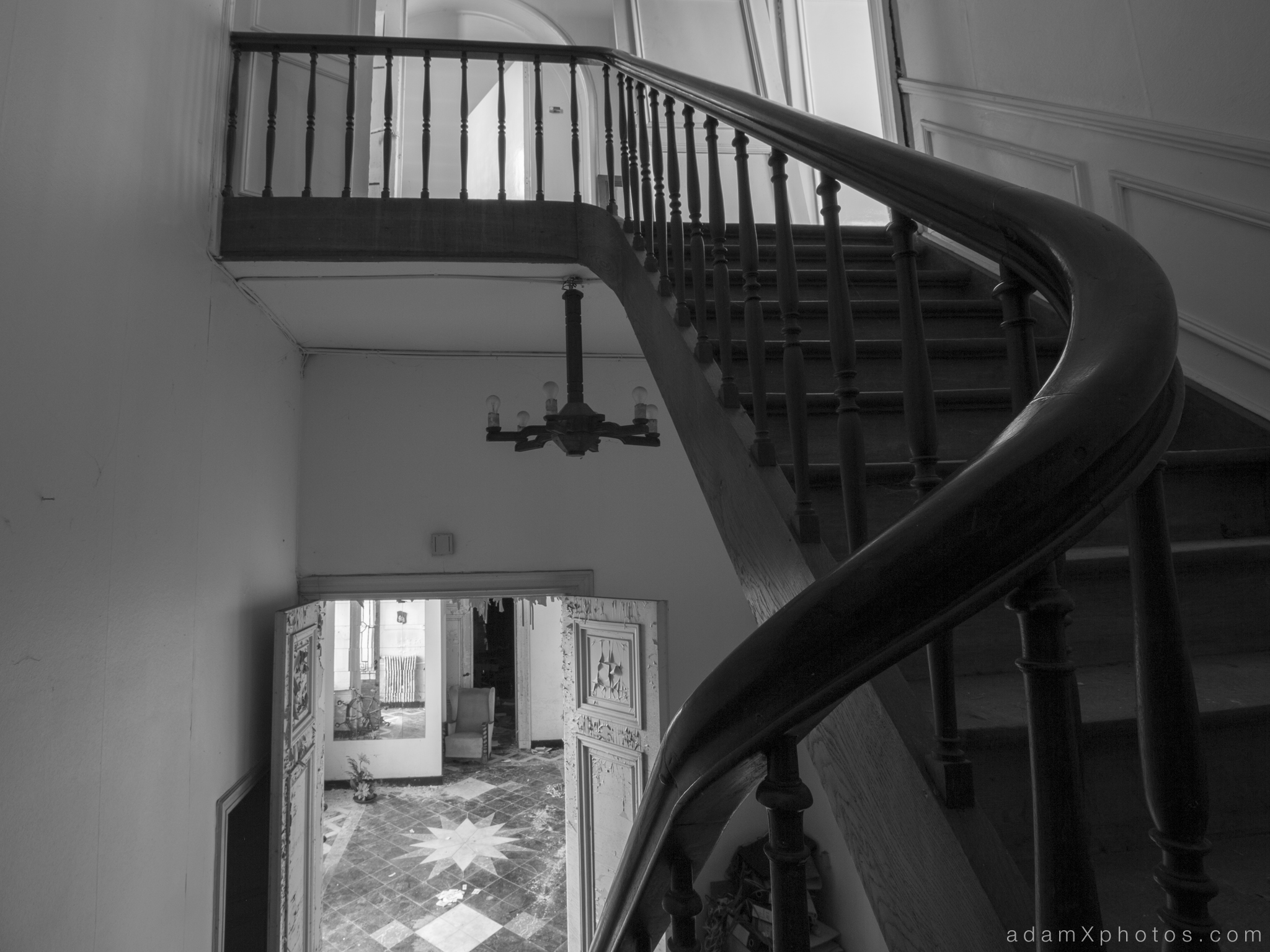 Villa Directeur - staircase